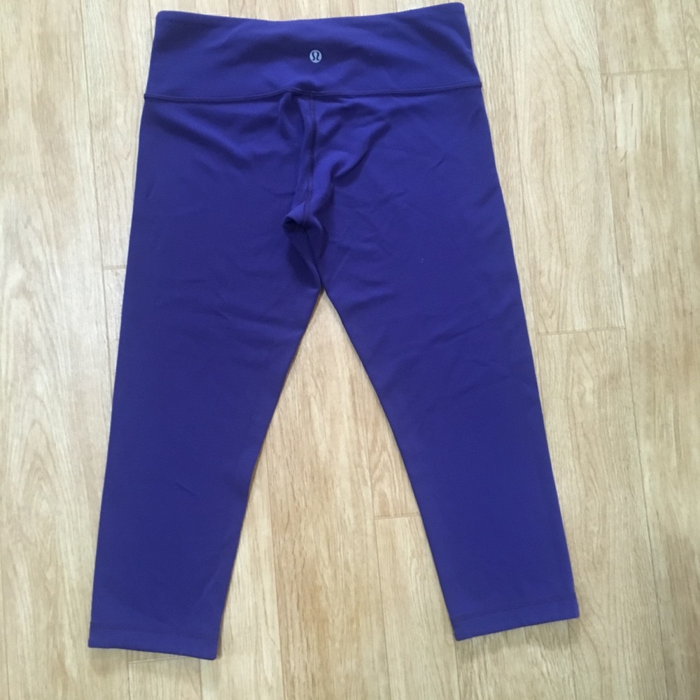 Lululemon Reversible Leggings - Picture 4 of 6